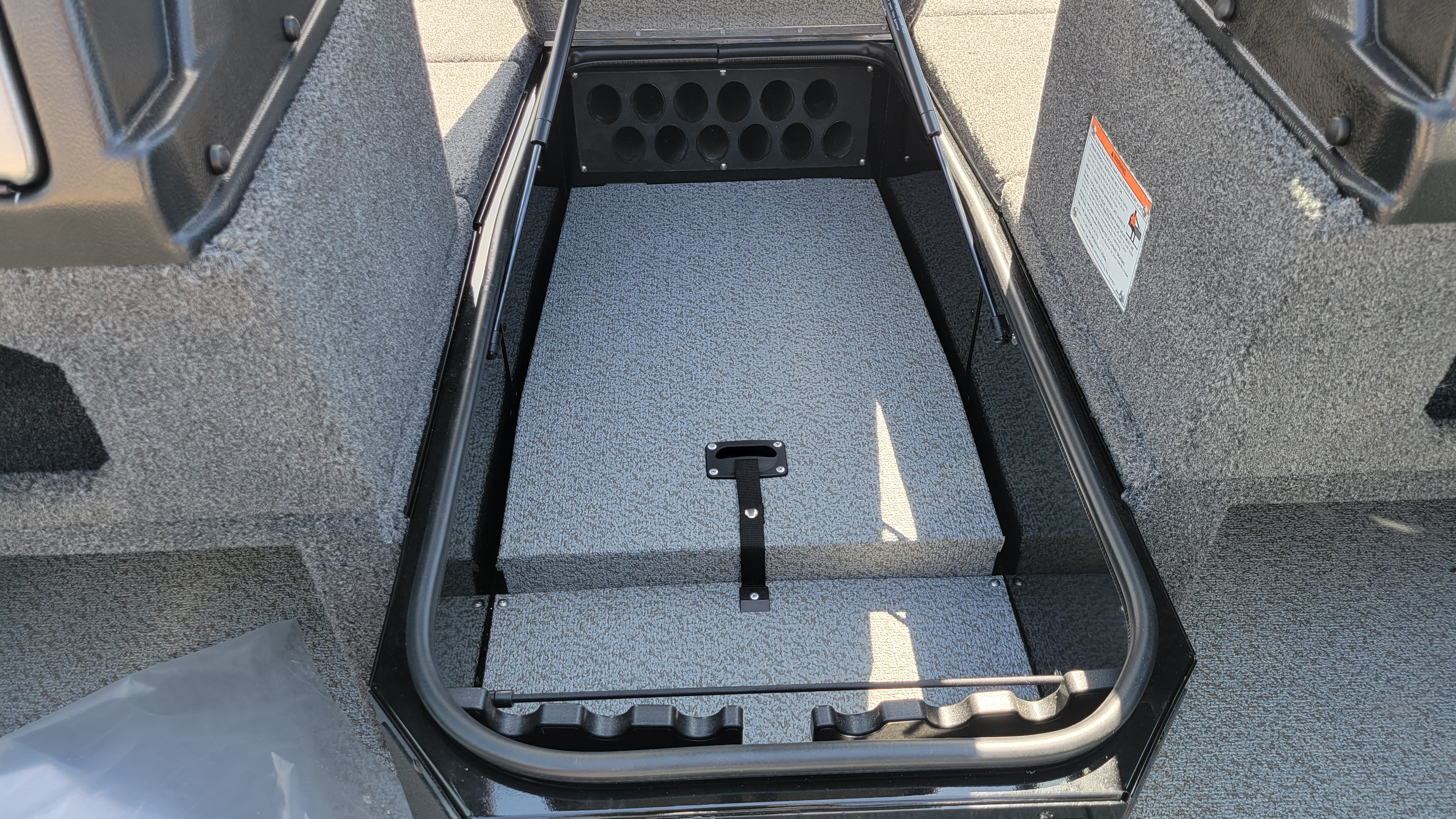 2026 LUND 1875 IMPACT XS BOAT