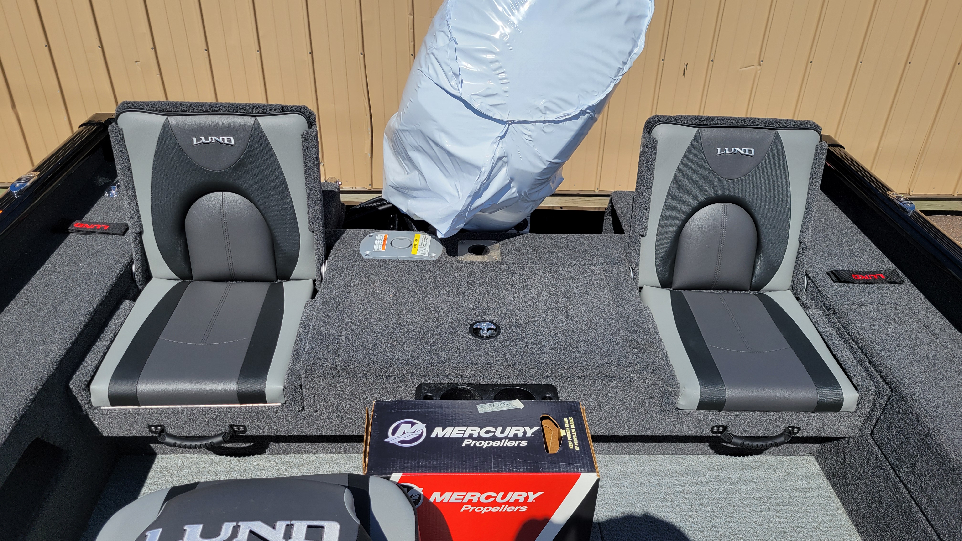 2026 LUND 1875 IMPACT XS BOAT