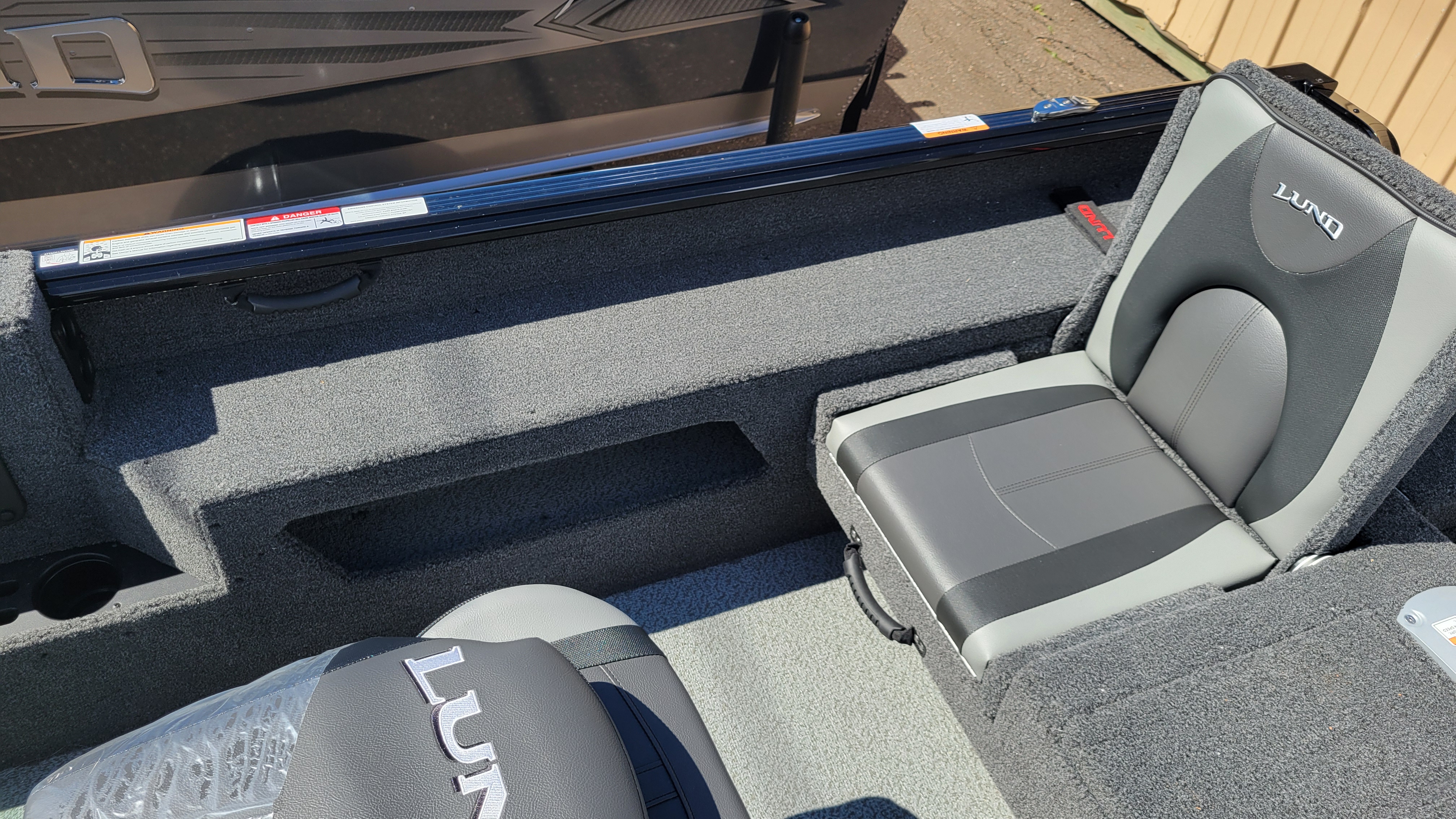 2026 LUND 1875 IMPACT XS BOAT
